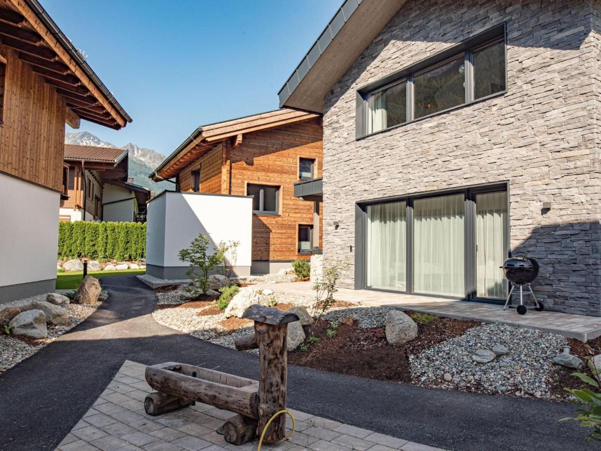 Holiday Resort Das Dorf, Wald Im Pinzgau Bagian luar foto